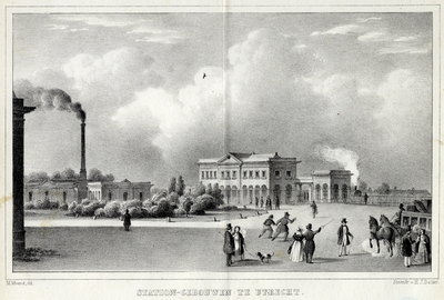 38181 Gezicht op het station van de Nederlandsche Rhijnspoorweg-Maatschappij (N.R.S.) aan het Stationsplein te ...